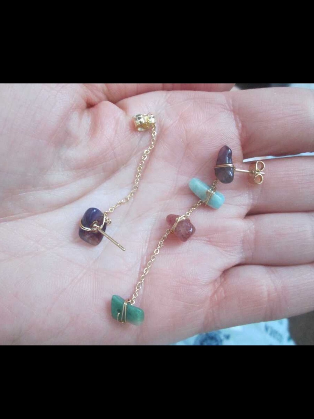 🔮 Mismatched Stone Earrings 🔮 - Picture 5 of 7